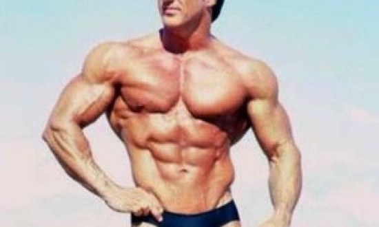 Απίστευτο: Δείτε έναν bodybuilder μετά από 40 χρόνια!