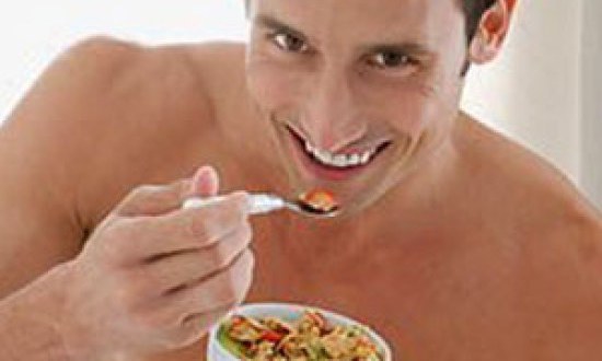 Γιατί οι άντρες πρέπει να τρώνε δημητριακά το πρωί