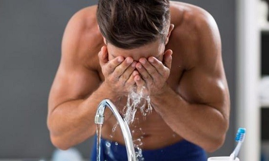 5 σημεία του σώματος που πολλοί δεν πλένουν σωστά