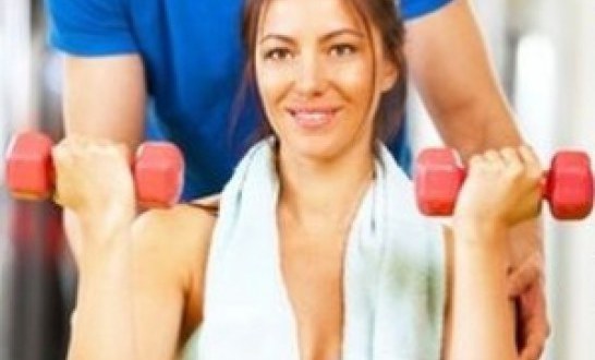 O &gamma;&upsilon;&mu;&nu;&alpha;&sigma;&tau;ή&sigmaf; &pi;&omicron;&upsilon; &pi;&iota;&sigma;&tau;&epsilon;ύ&epsilon;&iota; ό&tau;&iota; &omicron;&iota; &gamma;&upsilon;&nu;&alpha;ί&kappa;&epsilon;&sigmaf; &epsilon;ί&nu;&alpha;&iota; &laquo;&chi;&omicron;&nu;&tau;&rho;έ&sigmaf; &kappa;&alpha;&iota; &tau;&epsilon;&mu;&pi;έ&lambda;&epsilon;&sigmaf;&raquo;!