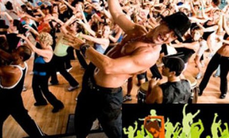 Ό&lambda;&alpha; ό&sigma;&alpha; &theta;έ&lambda;&epsilon;&tau;&epsilon; &nu;&alpha; &xi;έ&rho;&epsilon;&tau;&epsilon; &gamma;&iota;&alpha; &tau;&eta; Zumba