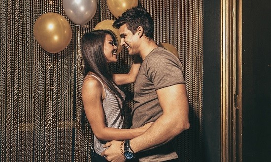 &Tau;&iota; &epsilon;ί&nu;&alpha;&iota; &pi;&iota;&omicron; &sigma;&eta;&mu;&alpha;&nu;&tau;&iota;&kappa;ό &alpha;&pi;ό &tau;&omicron; &sigma;&epsilon;&xi; &sigma;&epsilon; &mu;&iota;&alpha; &sigma;&chi;έ&sigma;&eta;