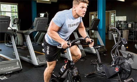 Πώς να προσεγγίσετε την αεροβική άσκηση ενώ χτίζετε μυϊκή μάζα!