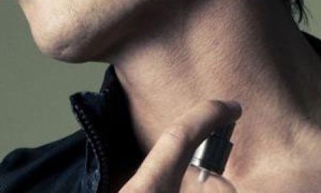 Έ&nu;&alpha;&sigmaf; &omicron;&delta;&eta;&gamma;ό&sigmaf; &gamma;&iota;&alpha; &tau;&omicron; &alpha;&nu;&tau;&rho;&iota;&kappa;ό ά&rho;&omega;&mu;&alpha;! Ό&sigma;&alpha; &pi;&rho;έ&pi;&epsilon;&iota; &nu;&alpha; &gamma;&nu;&omega;&rho;ί&zeta;&epsilon;&iota;&sigmaf;!