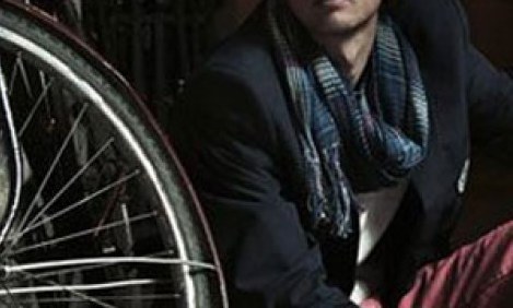 &Pi;&alpha;&pi;&omicron;ύ&tau;&sigma;&iota;&alpha;: &tau;&omicron; &kappa;&omicron;&mu;&mu;ά&tau;&iota; &kappa;&lambda;&epsilon;&iota;&delta;ί &sigma;&tau;&omicron; &alpha;&nu;&tau;&rho;&iota;&kappa;ό &nu;&tau;ύ&sigma;&iota;&mu;&omicron;.