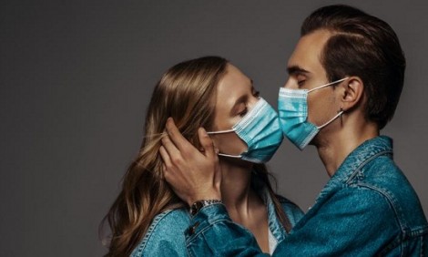 &Pi;&omega;&sigmaf; &eta; Covid-19 &sigma;&upsilon;&nu;&delta;έ&epsilon;&tau;&alpha;&iota; &mu;&epsilon; &pi;&rho;&omicron;&beta;&lambda;ή&mu;&alpha;&tau;&alpha; &sigma;&tau;&eta; &sigma;&tau;&upsilon;&tau;&iota;&kappa;ή &lambda;&epsilon;&iota;&tau;&omicron;&upsilon;&rho;&gamma;ί&alpha;