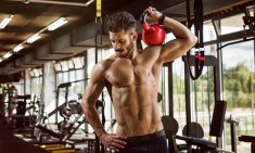 &Alpha;&rho;&kappa;&epsilon;ί &nu;&alpha; &gamma;&upsilon;&mu;&nu;ά&zeta;&epsilon;&sigma;&alpha;&iota; &mu;ό&lambda;&iota;&sigmaf; 3,5 ώ&rho;&epsilon;&sigmaf; &tau;&eta;&nu; &epsilon;&beta;&delta;&omicron;&mu;ά&delta;&alpha;;