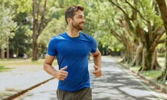 &Omicron;&iota; &kappa;&alpha;&lambda;ύ&tau;&epsilon;&rho;&epsilon;&sigmaf; &alpha;&epsilon;&rho;&omicron;&beta;&iota;&kappa;έ&sigmaf; &alpha;&sigma;&kappa;ή&sigma;&epsilon;&iota;&sigmaf; &gamma;&iota;&alpha; &nu;&alpha; &pi;ά&rho;&epsilon;&iota;&sigmaf; &gamma;&rho;ή&gamma;&omicron;&rho;&alpha; &tau;&alpha; &pi;ά&nu;&omega; &sigma;&omicron;&upsilon;