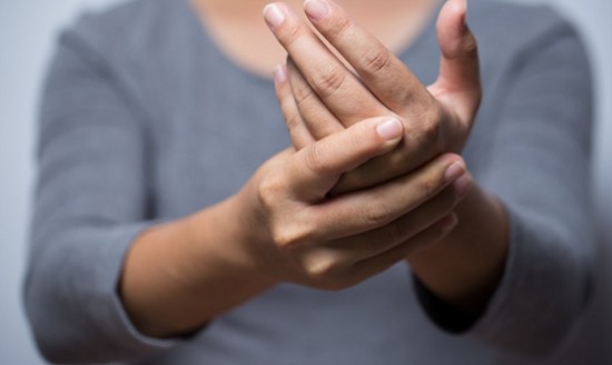 &Kappa;ά&nu;&epsilon;&tau;&epsilon; &laquo;&kappa;&rho;&alpha;&kappa;&raquo; &tau;&alpha; &delta;ά&chi;&tau;&upsilon;&lambda;&alpha;; &Delta;&epsilon;ί&tau;&epsilon; &gamma;&iota;&alpha;&tau;ί &Pi;&Rho;&Epsilon;&Pi;&Epsilon;&Iota; &nu;&alpha; &tau;&omicron; &sigma;&tau;&alpha;&mu;&alpha;&tau;ή&sigma;&epsilon;&tau;&epsilon; &alpha;&mu;έ&sigma;&omega;&sigmaf;!