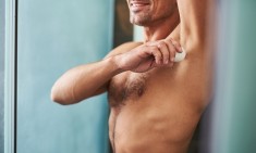 &Alpha;&nu;&tau;&iota;&iota;&delta;&rho;&omega;&tau;&iota;&kappa;ό ή &alpha;&pi;&omicron;&sigma;&mu;&eta;&tau;&iota;&kappa;ό; &Tau;&iota; &epsilon;ί&nu;&alpha;&iota; &kappa;&alpha;&lambda;ύ&tau;&epsilon;&rho;&omicron; &sigma;ύ&mu;&phi;&omega;&nu;&alpha; &mu;&epsilon; &tau;&eta;&nu; &epsilon;&pi;&iota;&sigma;&tau;ή&mu;&eta;