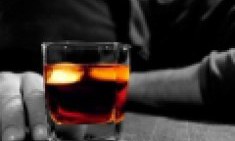 &Pi;ό&sigma;&alpha; &chi;&rho;ό&nu;&iota;&alpha; &zeta;&omega;ή&sigmaf; &kappa;ό&beta;&epsilon;&iota; &tau;&omicron; &alpha;&lambda;&kappa;&omicron;ό&lambda; &ndash; &Tau;&omicron; &gamma;&rho;ά&phi;&eta;&mu;&alpha; &tau;&omicron;&upsilon; &tau;&rho;ό&mu;&omicron;&upsilon;