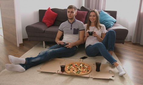 &Kappa;&alpha;&lambda;ή &eta; &mu;ό&nu;&iota;&mu;&eta; &sigma;&chi;έ&sigma;&eta; &alpha;&lambda;&lambda;ά&hellip; &pi;&alpha;&chi;&alpha;ί&nu;&epsilon;&iota;!