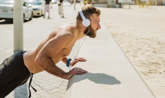 5 &alpha;&sigma;&kappa;ή&sigma;&epsilon;&iota;&sigmaf; &gamma;&iota;&alpha; &tau;&eta;&nu; &pi;&alpha;&rho;&alpha;&lambda;ί&alpha;