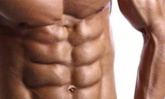 Θέλετε γραμμωμένους κοιλιακούς; Αποφύγετε αυτά τα 3 διατροφικά λάθη