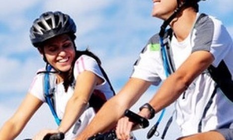 &Alpha;&nu;&epsilon;&beta;&epsilon;ί&tau;&epsilon; &sigma;&tau;&omicron; &pi;&omicron;&delta;ή&lambda;&alpha;&tau;&omicron; &kappa;&alpha;&iota; &kappa;&alpha;&lambda;έ&sigmaf; &beta;ό&lambda;&tau;&epsilon;&sigmaf;!