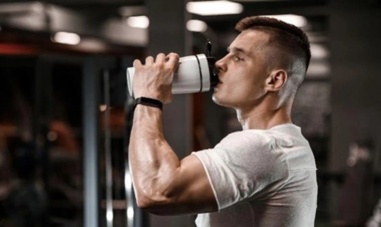 &Mu;&epsilon;&tau;ά &alpha;&pi;ό &pi;ό&sigma;&omicron; &kappa;&alpha;&theta;&iota;&sigma;&iota;ό &chi;ά&nu;&epsilon;&iota;&sigmaf; &mu;&upsilon;&iota;&kappa;ή &mu;ά&zeta;&alpha;;