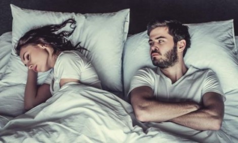 &Gamma;&iota;&alpha;&tau;ί &delta;&epsilon;&nu; έ&chi;&epsilon;&iota;&sigmaf; &sigma;&epsilon;&xi;&omicron;&upsilon;&alpha;&lambda;&iota;&kappa;ή &delta;&iota;ά&theta;&epsilon;&sigma;&eta;;