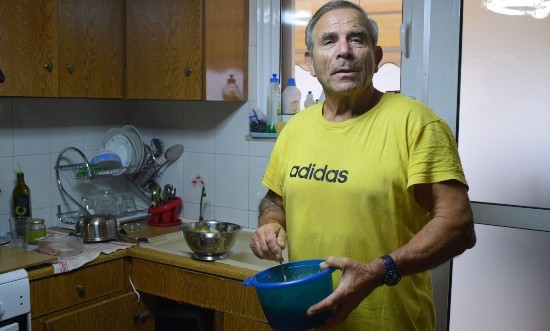 &Chi;&rho;ή&sigma;&tau;&omicron;&sigmaf; &Tau;&zeta;&omicron;&upsilon;&rho;&nu;&tau;ό&sigmaf;: &Omicron; &gamma;&eta;&rho;&alpha;&iota;ό&tau;&epsilon;&rho;&omicron;&sigmaf; Έ&lambda;&lambda;&eta;&nu;&alpha;&sigmaf; bodybuilder &mu;&iota;&lambda;ά &sigma;&tau;&eta;&nu; &kappa;ά&mu;&epsilon;&rho;&alpha; &tau;&omicron;&upsilon; iFitnessbook.com