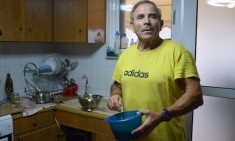 &Chi;&rho;ή&sigma;&tau;&omicron;&sigmaf; &Tau;&zeta;&omicron;&upsilon;&rho;&nu;&tau;ό&sigmaf;: &Omicron; &gamma;&eta;&rho;&alpha;&iota;ό&tau;&epsilon;&rho;&omicron;&sigmaf; Έ&lambda;&lambda;&eta;&nu;&alpha;&sigmaf; bodybuilder &mu;&iota;&lambda;ά &sigma;&tau;&eta;&nu; &kappa;ά&mu;&epsilon;&rho;&alpha; &tau;&omicron;&upsilon; iFitnessbook.com
