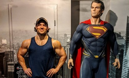 &Omicron; Superman έ&gamma;&iota;&nu;&epsilon;... bodybuilder!