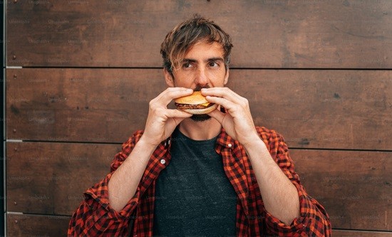 &Chi;&omicron;&lambda;&eta;&sigma;&tau;&epsilon;&rho;ί&nu;&eta;: Έ&tau;&sigma;&iota; &theta;&alpha; &mu;&epsilon;&iota;ώ&sigma;&epsilon;&tau;&epsilon; ό&sigma;&eta; &pi;ή&rho;&alpha;&tau;&epsilon; &sigma;&tau;&iota;&sigmaf; &gamma;&iota;&omicron;&rho;&tau;έ&sigmaf;