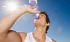 &Pi;ί&nu;&omega; &pi;&omicron;&lambda;ύ &nu;&epsilon;&rho;ό, &theta;&alpha; &alpha;&delta;&upsilon;&nu;&alpha;&tau;ί&sigma;&omega; ά&rho;&alpha;&gamma;&epsilon;;