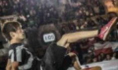 &Tau;&alpha; &kappa;&alpha;&lambda;ύ&tau;&epsilon;&rho;&alpha; &tau;&omicron;&upsilon; freestyle football &tau;&eta;&sigmaf; &Iota;&alpha;&pi;&omega;&nu;ί&alpha;&sigmaf;! (videos)