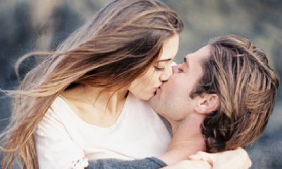 &Gamma;&iota;&alpha;&tau;ί &pi;&rho;έ&pi;&epsilon;&iota; &nu;&alpha; &phi;&iota;&lambda;&iota;έ&sigma;&tau;&epsilon; &pi;&epsilon;&rho;&iota;&sigma;&sigma;ό&tau;&epsilon;&rho;&omicron; &tau;&omicron; &chi;&epsilon;&iota;&mu;ώ&nu;&alpha;;