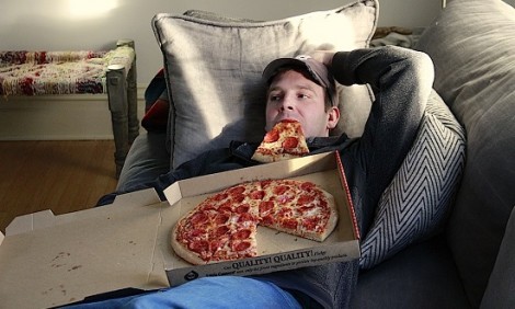 Τι ώρες πρέπει να τρώμε για να προστατεύουμε την καρδιά μας