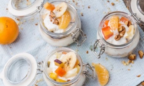 4 τρόποι για να ετοιμάζεις το πρωινό γεύμα από το βράδυ