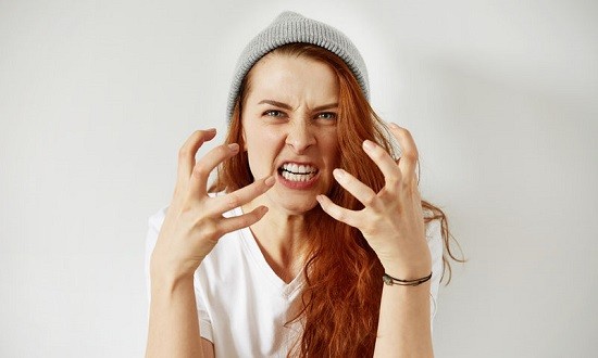 &Delta;&iota;ώ&xi;&tau;&epsilon; &tau;&omicron; &theta;&upsilon;&mu;ό &sigma;&alpha;&sigmaf; &pi;&rho;&iota;&nu; &pi;έ&sigma;&epsilon;&tau;&epsilon; &nu;&alpha; &kappa;&omicron;&iota;&mu;&eta;&theta;&epsilon;ί&tau;&epsilon;!