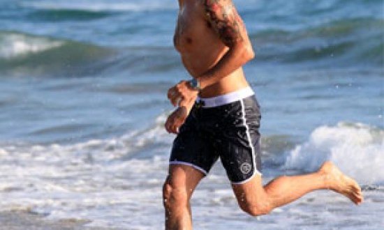 Οι καλύτερες ασκήσεις παραλίας: Όσο ανεβαίνει ο υδράργυρος..."ανεβαίνουν και οι καύσεις" !!!