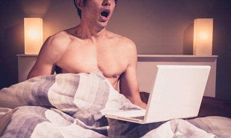 Γιατί μερικοί άντρες προτιμούν τον αυνανισμό από το σεξ;