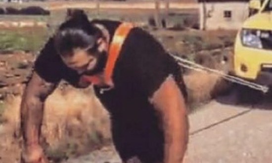 &Alpha;&upsilon;&tau;ό&sigmaf; &epsilon;ί&nu;&alpha;&iota; &omicron; &alpha;&gamma;&rho;ό&tau;&eta;&sigmaf; &pi;&omicron;&upsilon; &tau;&rho;&alpha;&beta;ά &tau;&rho;&alpha;&kappa;&tau;έ&rho; 6 &tau;ό&nu;&omega;&nu;!