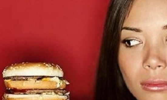 &Alpha;&upsilon;&tau;έ&sigmaf; &epsilon;ί&nu;&alpha;&iota; &omicron;&iota; 8 &tau;&rho;&omicron;&phi;έ&sigmaf; &pi;&omicron;&upsilon; &sigma;&epsilon; &kappa;ά&nu;&omicron;&upsilon;&nu; &nu;&alpha; &gamma;&epsilon;&rho;&nu;ά&sigmaf; &gamma;&rho;&eta;&gamma;&omicron;&rho;ό&tau;&epsilon;&rho;&alpha;