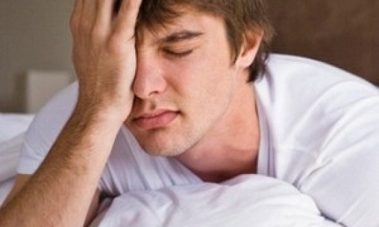 Νικήστε τον πονοκέφαλο με δύο οικονομικές τροφές