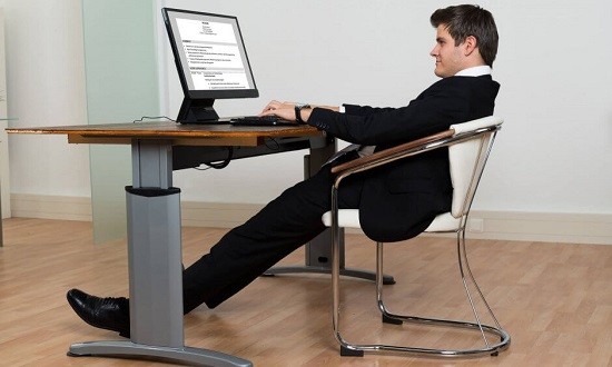 &Tau;&iota; &sigma;&eta;&mu;&alpha;&nu;&tau;&iota;&kappa;ό &sigma;&upsilon;&mu;&beta;&alpha;ί&nu;&epsilon;&iota; &sigma;&tau;&omicron; &sigma;ώ&mu;&alpha; ό&tau;&alpha;&nu; &epsilon;ί&sigma;&alpha;&iota; ό&lambda;&eta; &mu;έ&rho;&alpha; &sigma;&epsilon; &mu;&iota;&alpha; &kappa;&alpha;&rho;έ&kappa;&lambda;&alpha;