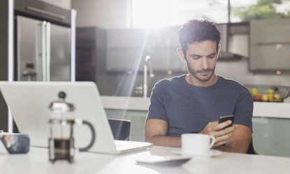 &Tau;&iota; &delta;&epsilon;&nu; &pi;&rho;έ&pi;&epsilon;&iota; &nu;&alpha; &kappa;ά&nu;&epsilon;&iota;&sigmaf; &pi;&omicron;&tau;έ &alpha;&mu;έ&sigma;&omega;&sigmaf; &mu;ό&lambda;&iota;&sigmaf; &xi;&upsilon;&pi;&nu;ή&sigma;&epsilon;&iota;&sigmaf;