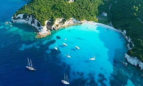 &Kappa;&iota; ό&mu;&omega;&sigmaf; &alpha;&upsilon;&tau;ή &eta; &pi;&alpha;&rho;&alpha;&lambda;ί&alpha; &epsilon;ί&nu;&alpha;&iota; &sigma;&tau;&eta;&nu; &Epsilon;&lambda;&lambda;ά&delta;&alpha;!