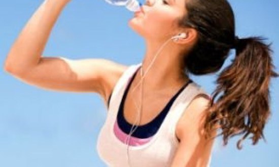 &Kappa;&alpha;&lambda;&omicron;&kappa;&alpha;ί&rho;&iota; &kappa;&alpha;&iota; &iota;&delta;&rho;ώ&tau;&alpha;&sigmaf;! &Tau;&iota; &nu;&alpha; &kappa;ά&nu;&omega;;