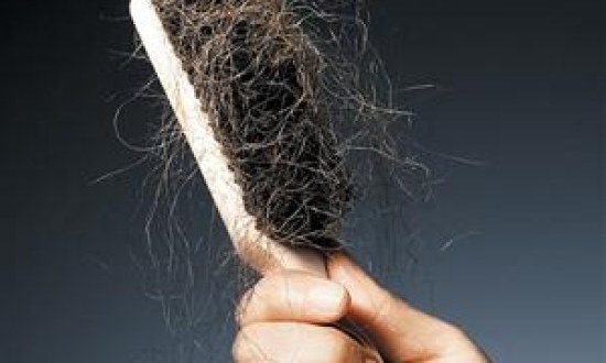 ΤΡΟΦΕΣ ΚΑΤΑ ΤΗΣ ΤΡΙΧΟΠΤΩΣΗΣ