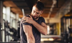 &Tau;&iota; &nu;&alpha; &kappa;ά&nu;&epsilon;&iota;&sigmaf; &gamma;&iota;&alpha; &nu;&alpha; &mu;&eta;&nu; &pi;&omicron;&nu;ά&sigmaf; &mu;&epsilon;&tau;ά &tau;&eta;&nu; ά&sigma;&kappa;&eta;&sigma;&eta;