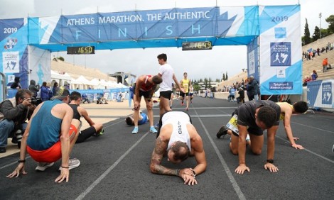 &Tau;&omicron; &Epsilon;&Kappa;&Alpha;&Beta; &sigma;&tau;&omicron;&nu; &Mu;&alpha;&rho;&alpha;&theta;ώ&nu;&iota;&omicron;: 46 &sigma;&tau;&omicron; &nu;&omicron;&sigma;&omicron;&kappa;&omicron;&mu;&epsilon;ί&omicron; &kappa;&alpha;&iota; 1000 &delta;&rho;&omicron;&mu;&epsilon;ί&sigmaf; &chi;&rho;&epsilon;&iota;ά&sigma;&tau;&eta;&kappa;&alpha;&nu; &pi;&rho;ώ&tau;&epsilon;&sigmaf; &beta;&omicron;ή&theta;&epsilon;&iota;&epsilon;&sigmaf;