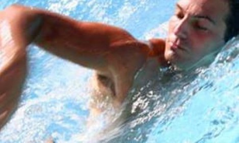 &laquo;&Phi;ά&rho;&mu;&alpha;&kappa;&omicron;&raquo; &tau;&omicron; &kappa;&omicron;&lambda;ύ&mu;&pi;&iota; &gamma;&iota;&alpha; &tau;&iota;&sigmaf; &alpha;&rho;&theta;&rho;ώ&sigma;&epsilon;&iota;&sigmaf;