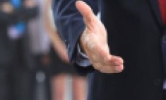 &Pi;ώ&sigmaf; &nu;&alpha; &pi;&lambda;&alpha;&sigma;ά&rho;&epsilon;&iota;&sigmaf; &tau;&omicron;&nu; &epsilon;&alpha;&upsilon;&tau;ό &sigma;&omicron;&upsilon; &kappa;&alpha;&lambda;ύ&tau;&epsilon;&rho;&alpha;