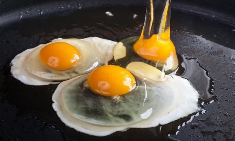 Ολόκληρο το αυγό ή μόνο το ασπράδι;