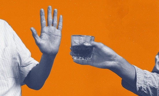 Dry January: &Tau;&iota; &epsilon;ί&nu;&alpha;&iota;, &pi;ώ&sigmaf; &omega;&phi;&epsilon;&lambda;&epsilon;ί &tau;&omicron; &sigma;ώ&mu;&alpha; &mu;&alpha;&sigmaf;