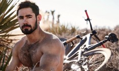 &Beta;&lambda;ά&pi;&tau;&epsilon;&iota; &tau;&omicron; &pi;&omicron;&delta;ή&lambda;&alpha;&tau;&omicron; &tau;&eta; &sigma;&epsilon;&xi;&omicron;&upsilon;&alpha;&lambda;&iota;&kappa;ή &upsilon;&gamma;&epsilon;ί&alpha; &tau;&omega;&nu; &alpha;&nu;&delta;&rho;ώ&nu;;