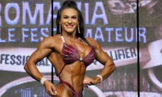 &Eta; &Epsilon;&lambda;έ&nu;&eta; &Zeta;&alpha;&beta;&iota;&tau;&sigma;ά&nu;&omicron;&upsilon; &sigma;&upsilon;&mu;&mu;&epsilon;&tau;έ&chi;&epsilon;&iota; &sigma;&tau;&omicron; Mr Big Evolution Pro 2021 &sigma;&tau;&eta;&nu; &Pi;&omicron;&rho;&tau;&omicron;&gamma;&alpha;&lambda;ί&alpha;