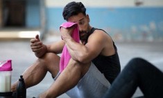 &Sigma;&epsilon; &tau;&iota; &eta;&lambda;&iota;&kappa;ί&alpha; &alpha;&rho;&chi;ί&zeta;&epsilon;&iota;&sigmaf; &nu;&alpha; &chi;ά&nu;&epsilon;&iota;&sigmaf; &mu;ύ&epsilon;&sigmaf; &kappa;&alpha;&iota; &pi;ώ&sigmaf; &theta;&alpha; &tau;&omicron; &sigma;&tau;&alpha;&mu;&alpha;&tau;ή&sigma;&epsilon;&iota;&sigmaf;